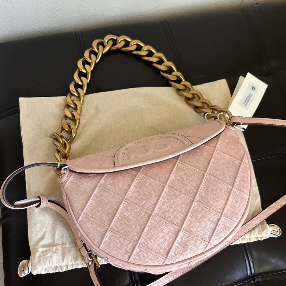 NWT Tory Burch Fleming Quilted Logo Leather Crescent Handbag